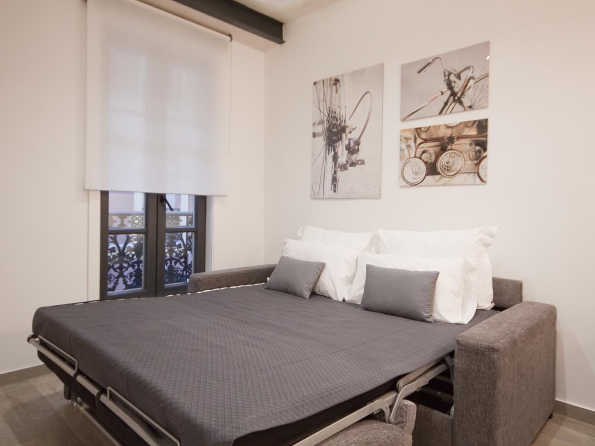 Apartamento Nuevo Y De Lujo En Puerta Del Sol Madrid Bagian luar foto